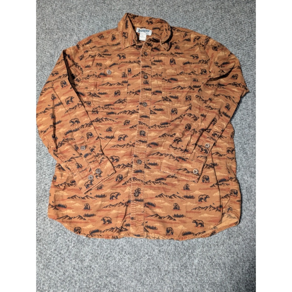 Duluth Trading Co Button Down Shirt size medium Bear Mountain Print